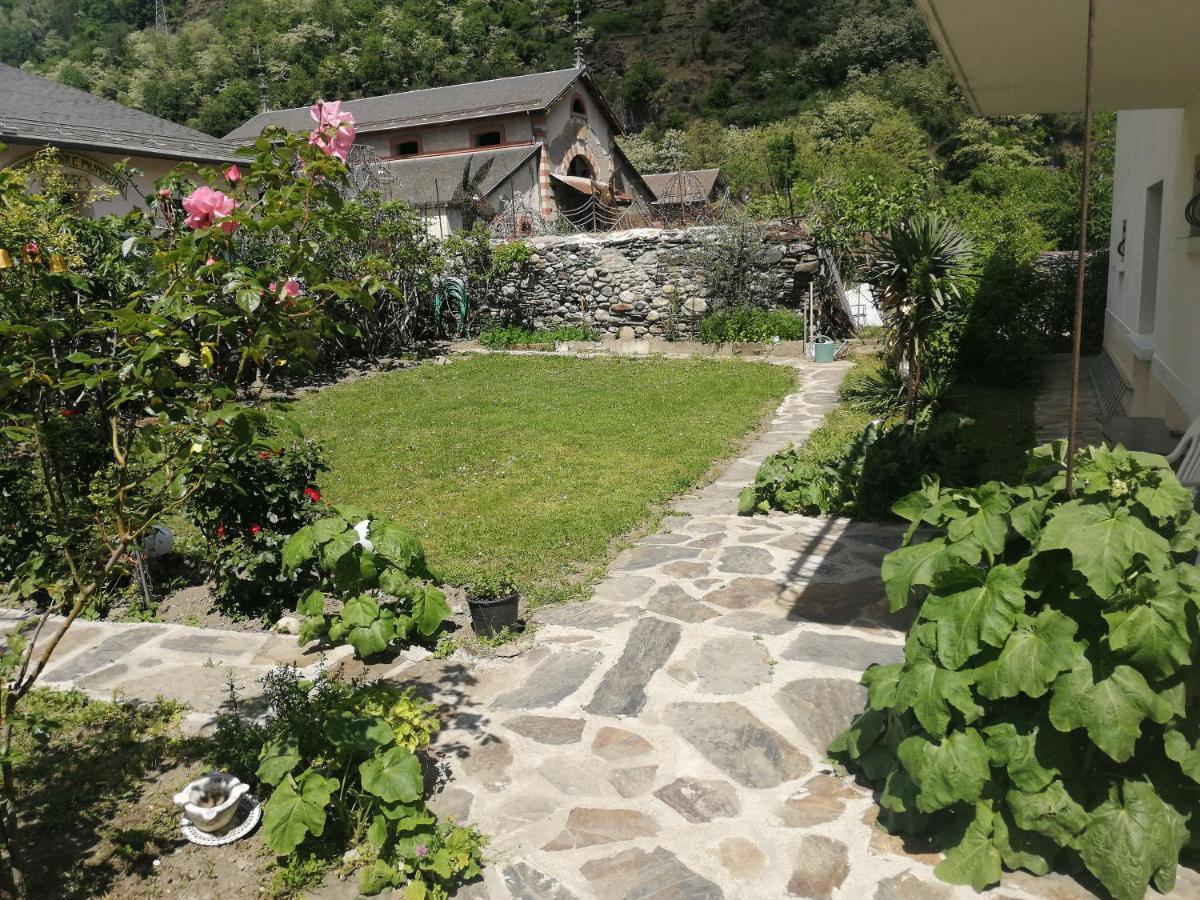 Villa Les Rosiers à Bagnères-de-Luchon Extérieur photo