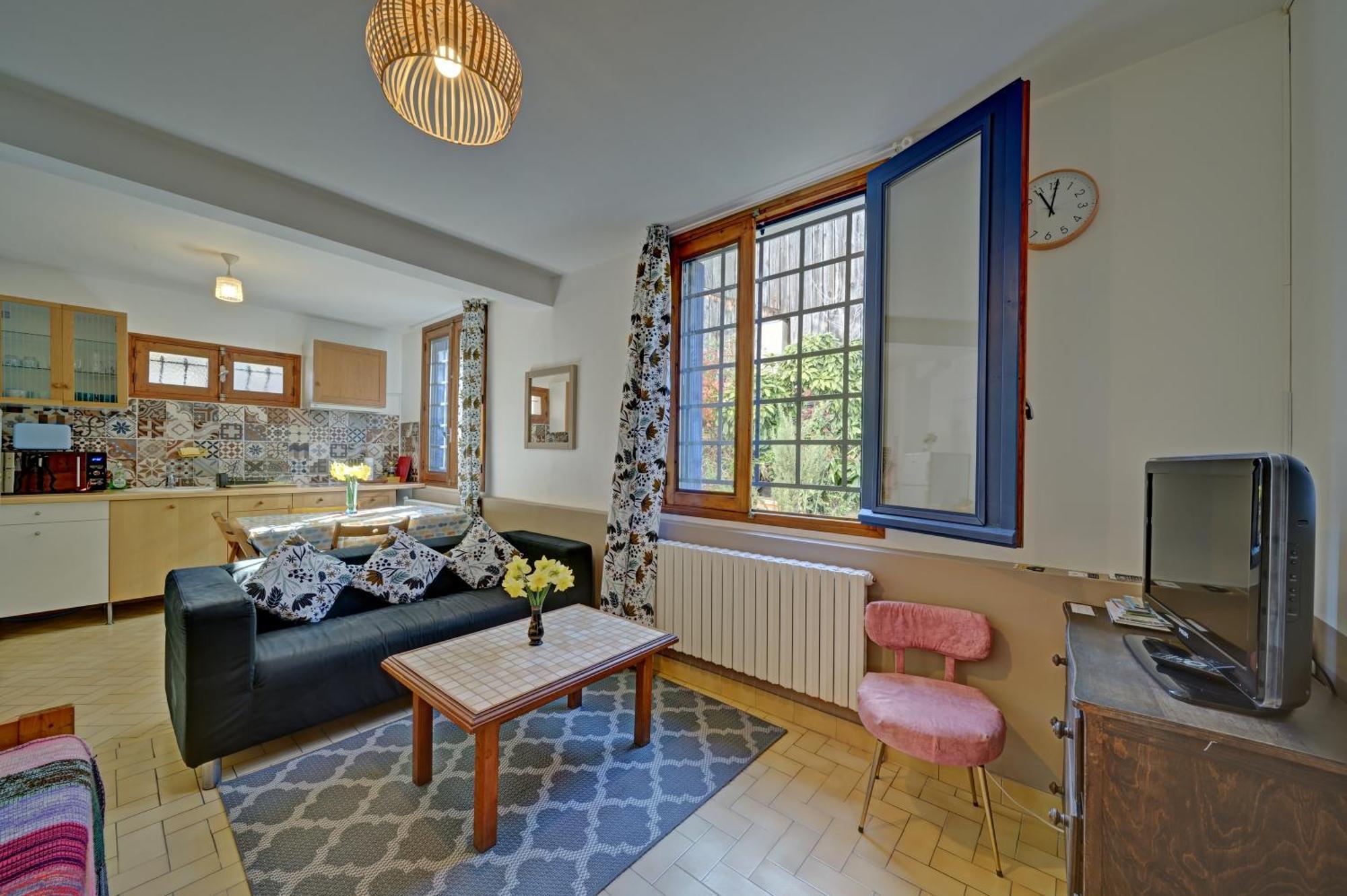 Villa Les Rosiers à Bagnères-de-Luchon Extérieur photo